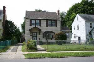 Dora's home at 203 Branford St, Hartford, Connecticut, 2009. Photo by Joe Manning.