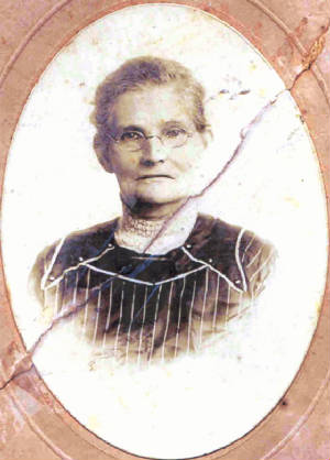 Monterrey Indiana Burke Gentry (known as Ann), Fon Gentry's mother. Courtesy of Britt Thompson.