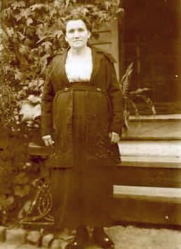 Rebecca, Archie Love's mother, early 1940s