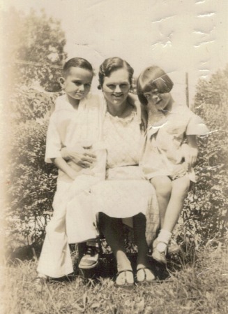 Bessie Miller with Sammy and Ozella, circa 1931. Photo provided by family
