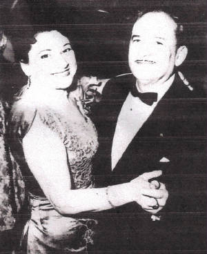 Solomon and Lillian Sickle at daughter Sally Riskin's wedding. Photo provided by Sally.