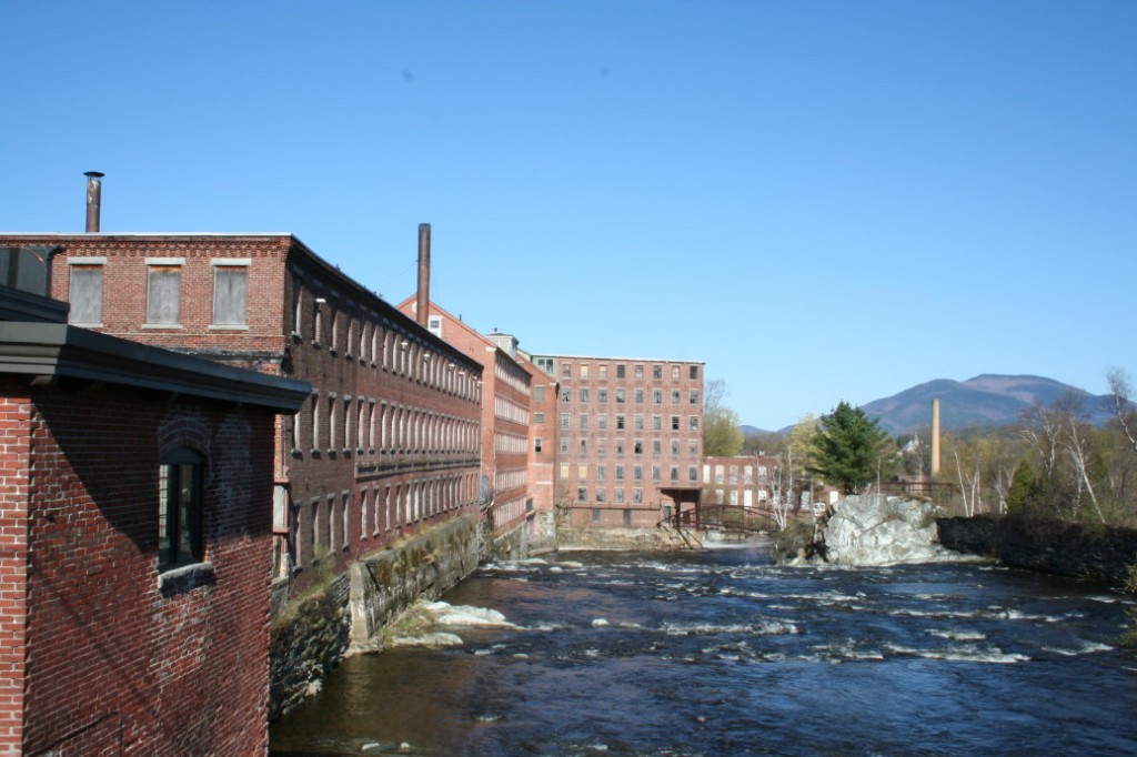 Sugar River, Claremont, New Hampshire (2006)