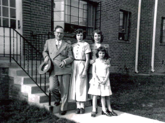 Jacob Black with daughters Estelle (next to Jacob), Joan (next to Estelle) and Susan.
