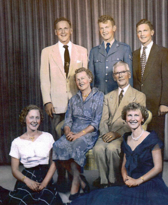 John and Mary Endyke with children: (sitting L-R): Rita and Louise; (standing L-R): John, Walter, and Francis (interviewed below).