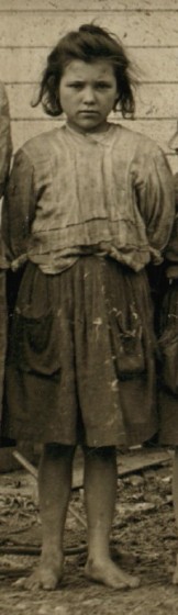 Mattie Young, 1909. Photo by Lewis Hine.