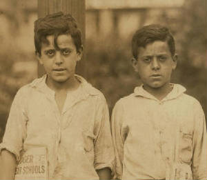 Edward (left) and Carmine (right) Zizza, 1924. Photo by Lewis Hine.