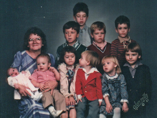 Dorothy, with 10 of her grandchildren.