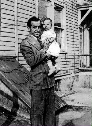 Edward Zizza, with daughter Katherine, 1943.