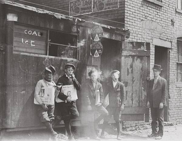 Raymond Klose (2nd from left), St. Louis, MO, May 9, 1910, Photo by Lewis Hine. 