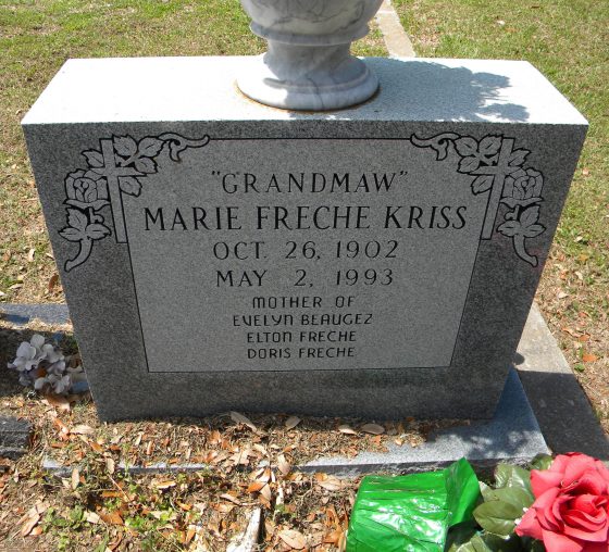 MarieKrissGravestone